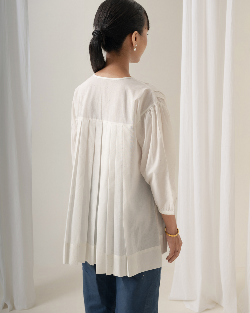 Pleated cotton tops | Light weight cotton shirts